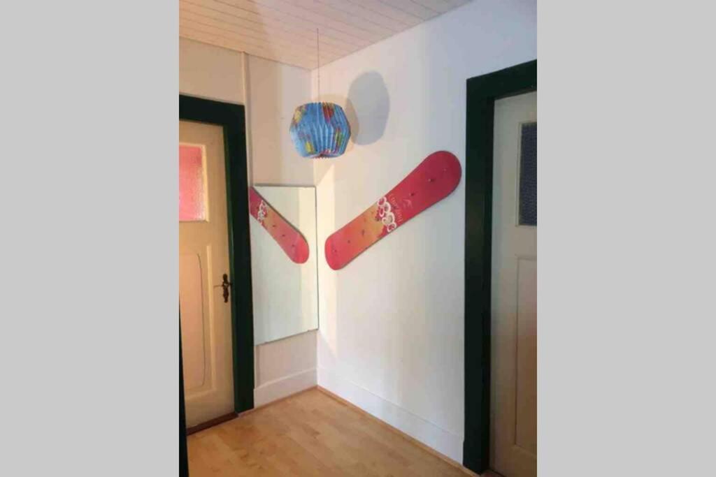Zentral Gelegene Wohnung Mit Grossem Garten Interlaken Exterior photo