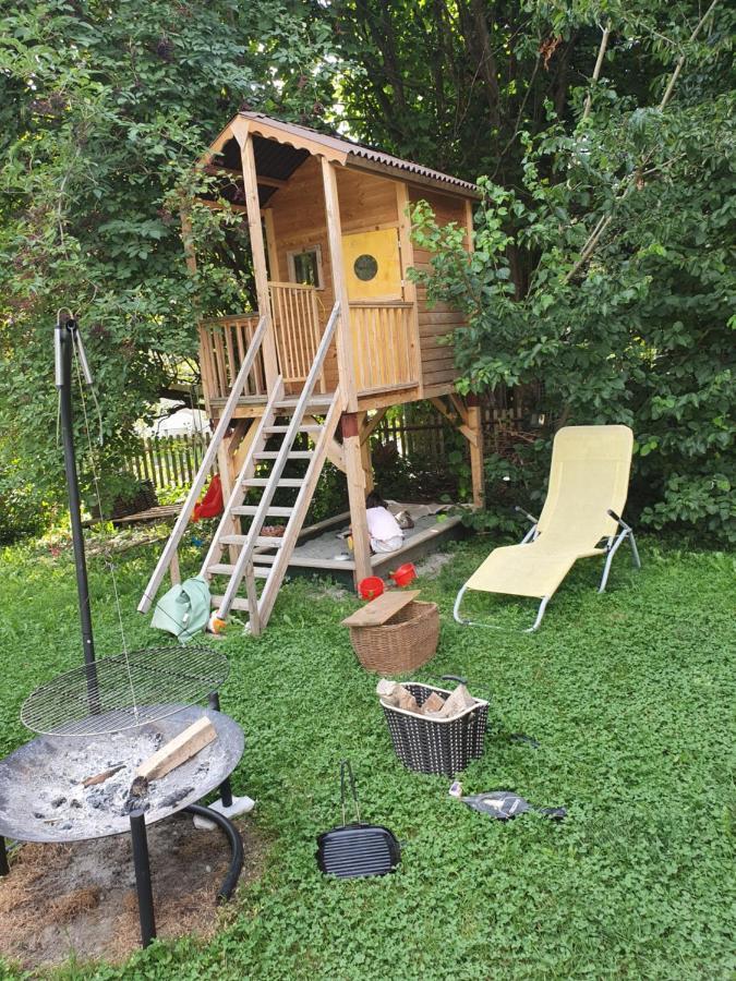 Zentral Gelegene Wohnung Mit Grossem Garten Interlaken Exterior photo